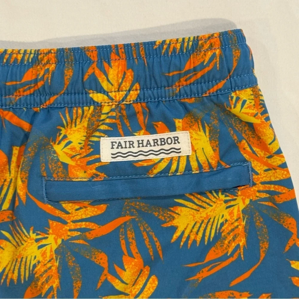 Fair Harbor Lined Swim Trunks Boys XL Tropical Leaves The Anchor Beach Pool Suit